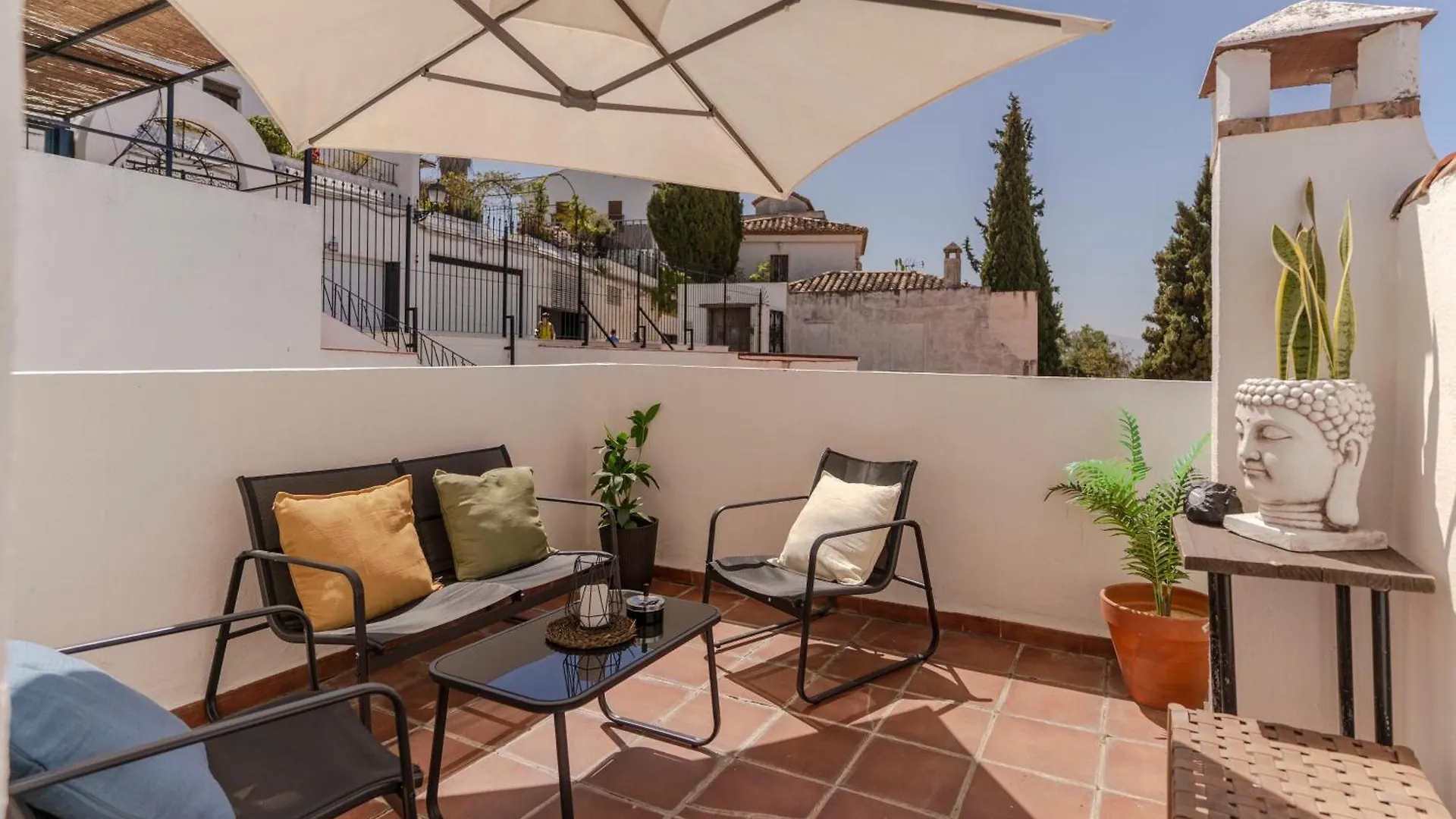Chillout Granada, By Daimar Hotel Guest house